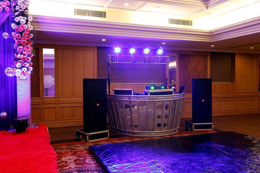 Townhouse 517 La Sapphire Near Delhi Airport Otel Yeni Delhi Dış mekan fotoğraf