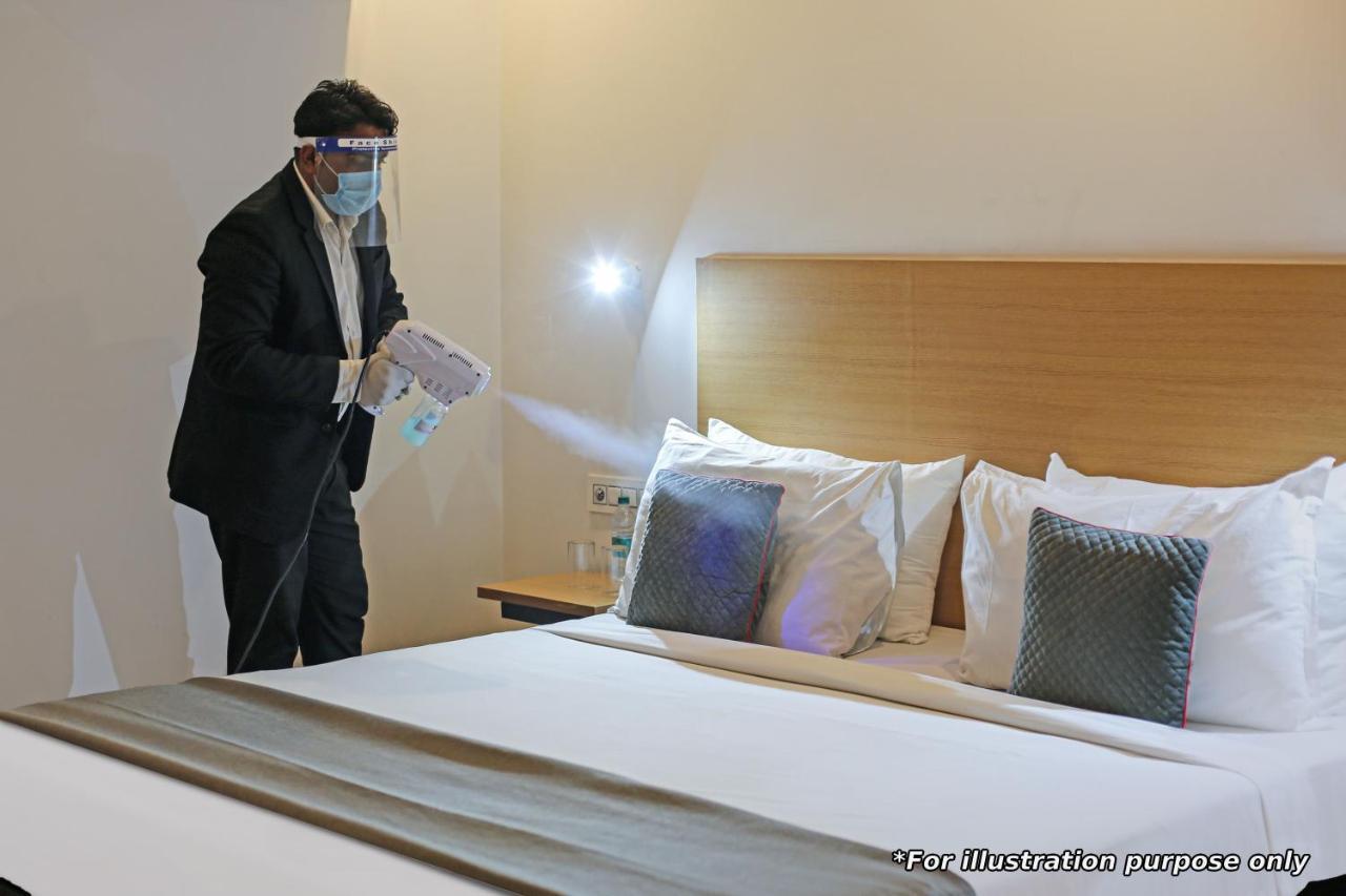 Townhouse 517 La Sapphire Near Delhi Airport Otel Yeni Delhi Dış mekan fotoğraf